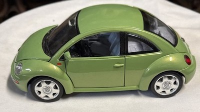 B66 BBURAGO BURAGO 1:18 VOLKSWAGEN VW NEW BEETLE 1998 Made In Italy