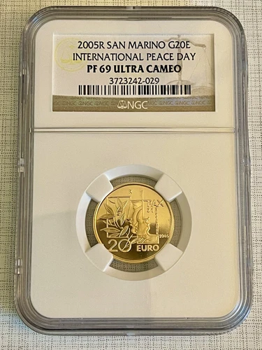 San Marino 2005 International Peace day 20 Euro Gold NGC PF69 UC Sku# 4224