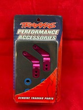 TRAXXAS 3652P REAR PINK ALUMINUM STUB AXLE CA...
