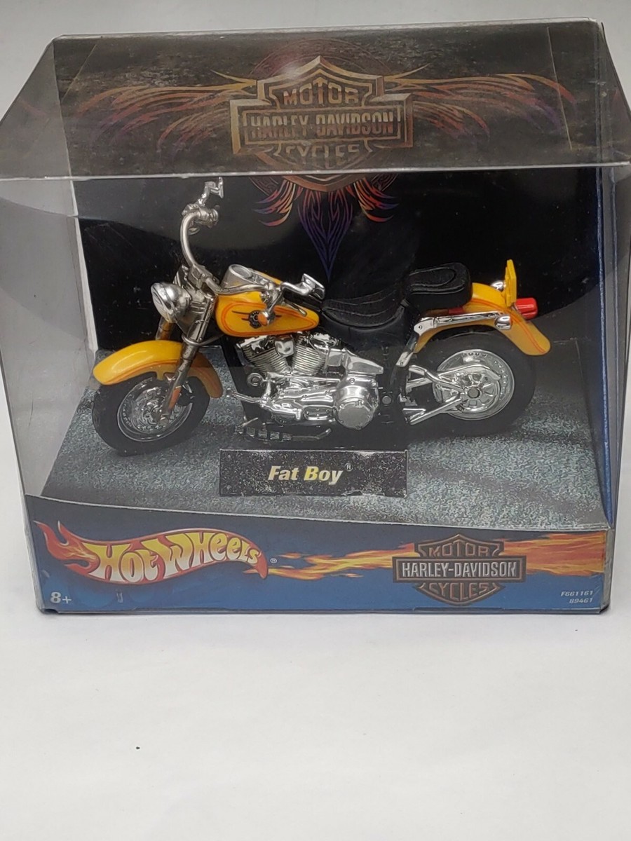 ミニカー HOT WHEELS  Harley-Davidson Amazon.com: Hot Wheels 2012 New Models Harley Davidson Fat
