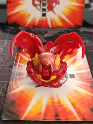 Bakugan Battle Brawlers Harpus Pyrus 600g
