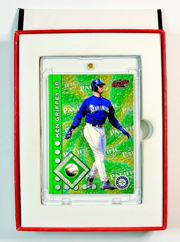 1999 Pacific Dynagon Diamond Ken Griffey Jr GREEN SP - Mariners - HOF Green SP