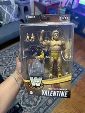 WWE ELITE LEGENDS SERIES 7 GREG THE HAMMER VALENTINE YELLOW CHASE VARIANT Mattel