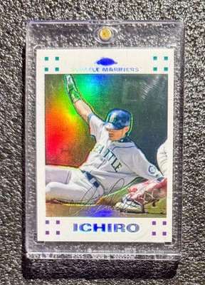 2007 Topps Chrome - Ichiro Suzuki White Refractor /660 English #158 Mariners