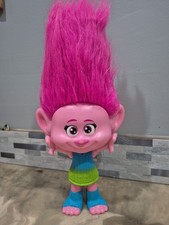 Dreamworks Trolls Band Together Rainbow HairTunes Poppy Doll Light Up Hair