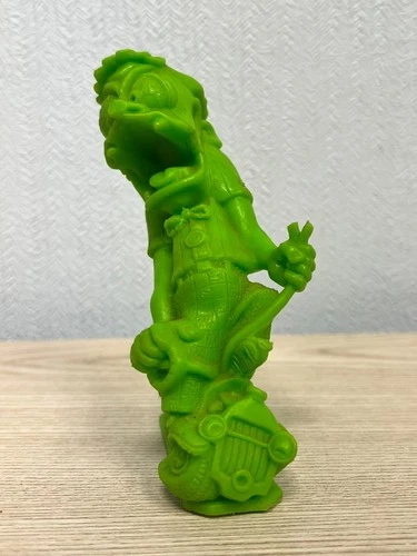 Roody the Hot Rod Figure 6" Green Vintage 1963 Louis Marx Nutty Mads 012026AKT2