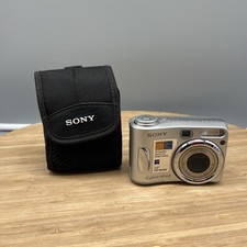 Sony Cyber Shot DSC S90 4.1MP Digital Camera 3x Zoom Silver Compact Tested Case