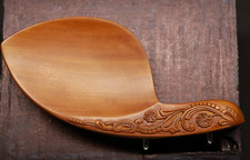 Violin Carved Chinrest Boxwood 4/4 Floral design on Guarneri model  C