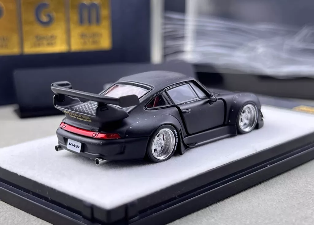 PGM 1:64 Matte Black RWB 993 Classic Sports Model Diecast
