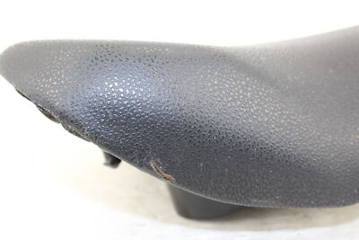 20-23 KAWASAKI Z900 FRONT DRIVERS SEAT PAD SADDLE PILLION 53066