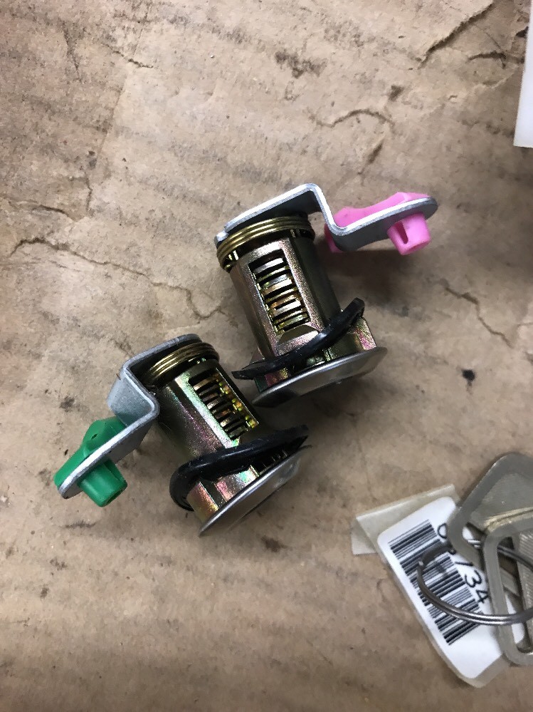 Man CD 8点セット 97865084 or 8-97865084-5 New OEM GM Isuzu Cylinder Set | eBay