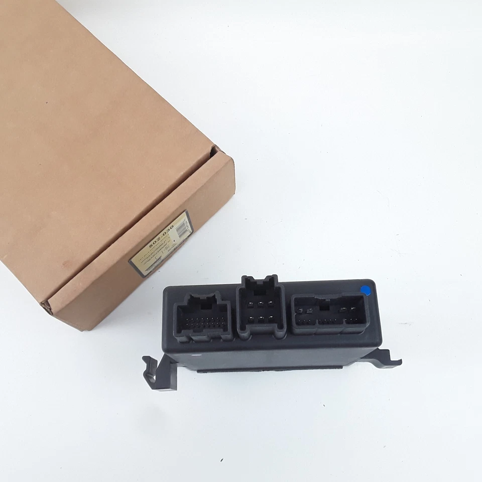 MÓDULO DE PUERTA LEVADIZA PARA CHEVROLET TRAVERSE, GMC ACADIA 2009-2017, YUKON 2009-2014 Foto 3 de 4