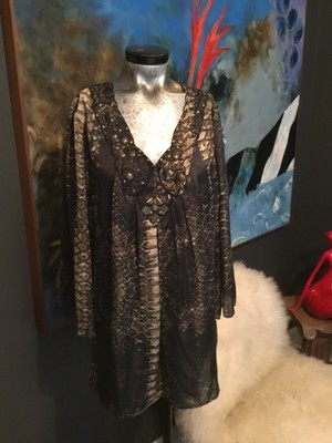 Mushka By Sienna Rose Women's Medium python snake print Boho Blouse tunic