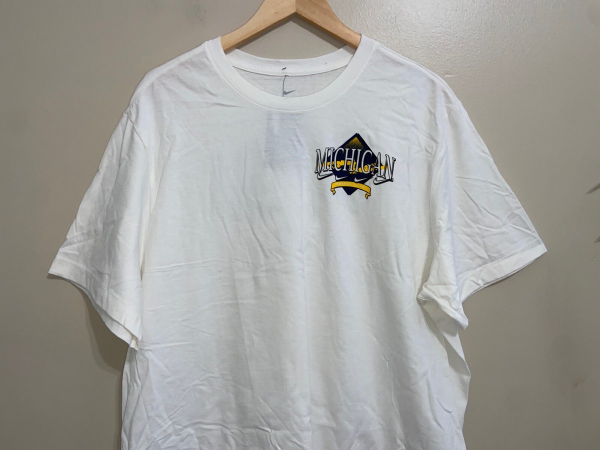 Nike Michigan Wolverines Standard Fit T-Shirt White Size 2XL