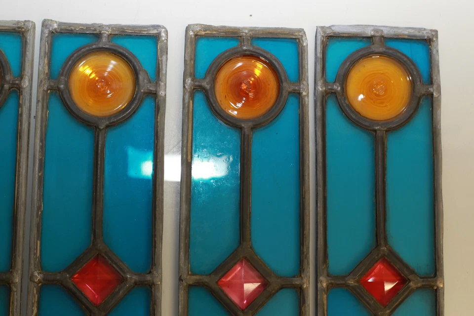 Partie de vitraux multicolore sur plomb - Photo 4/4