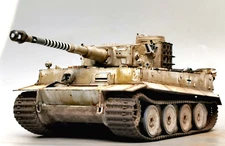 New 1/35 Scale WWII German Tiger Heavy Tank Early Type Assembled Painted Model