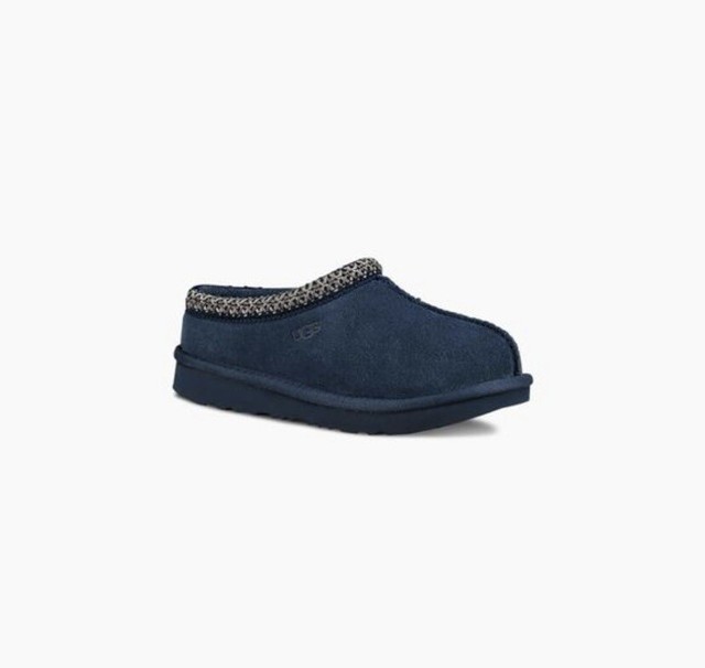 ugg tasman big kid size 6