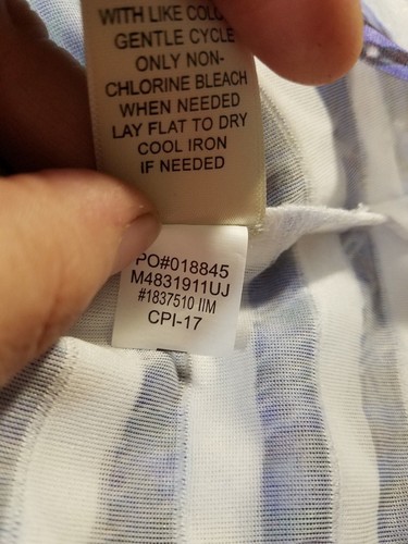 NEU MIT ETIKETT UNIFORM JPR HEMD BLUSE STUFEN RÜSCHENMUSTER LILA WEISS GRÖSSE SMALL - Bild 9 von 9