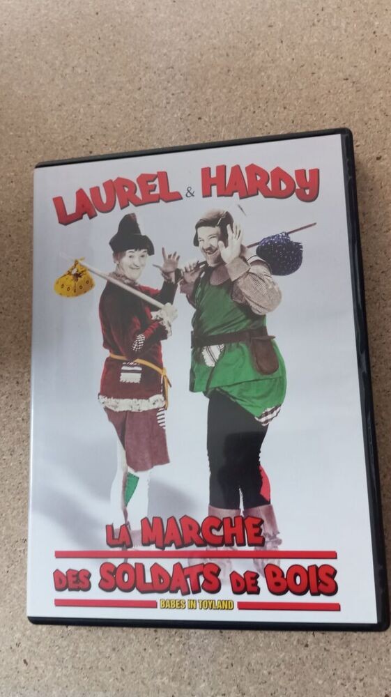 Laurel & Hardy - El Caminar Soldados De Madera Buen Estado