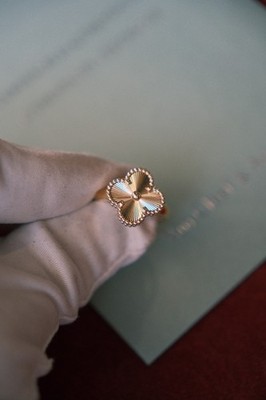 Van Cleef & Arpels 18K Alhambra Ring Guilloche Size 55, with Original Papers