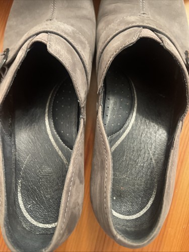 Dansko Tamara Grey Suede Leather Slip On Shoes Womens Size EU 41 US 10 EUC Fall - Picture 14 of 18