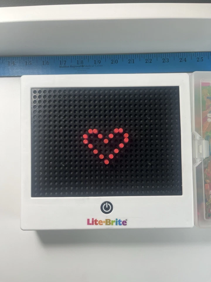 Litebrote Lite Brite Toy with Brilliant Colored Pegs. Tested Works Excellent - Image 4 of 4