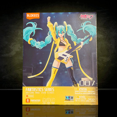 Hatsune Miku Vivid Echoes Blokees Fantastics Series Model Kit