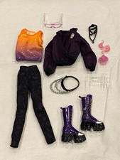 NEW Outfit Monster High 2026 2 pack Kieran Valentine Spelldon Cauldronello ONLY