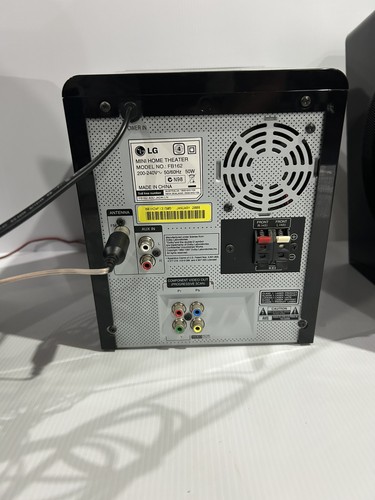 LG Mini Home Theatre FB162 - Picture 5 of 5