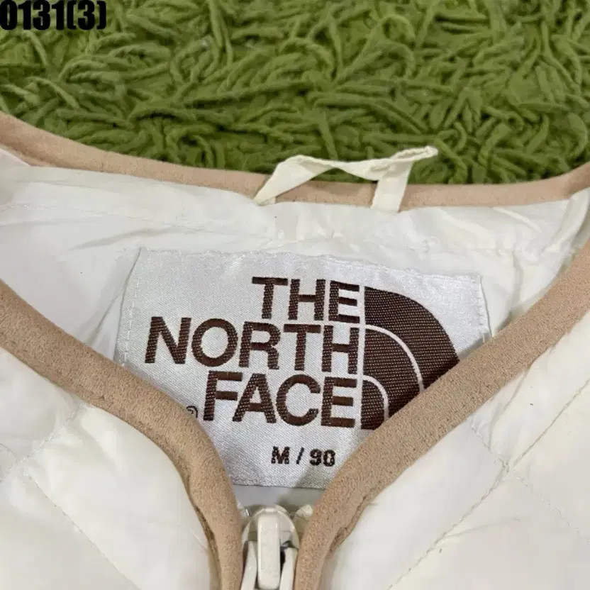 The North Face Quilted Ivory Jacket, Size M, Light Use thumbnail 6