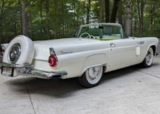 1956 Ford Thunderbird collector car barn find classic car convertable 1956