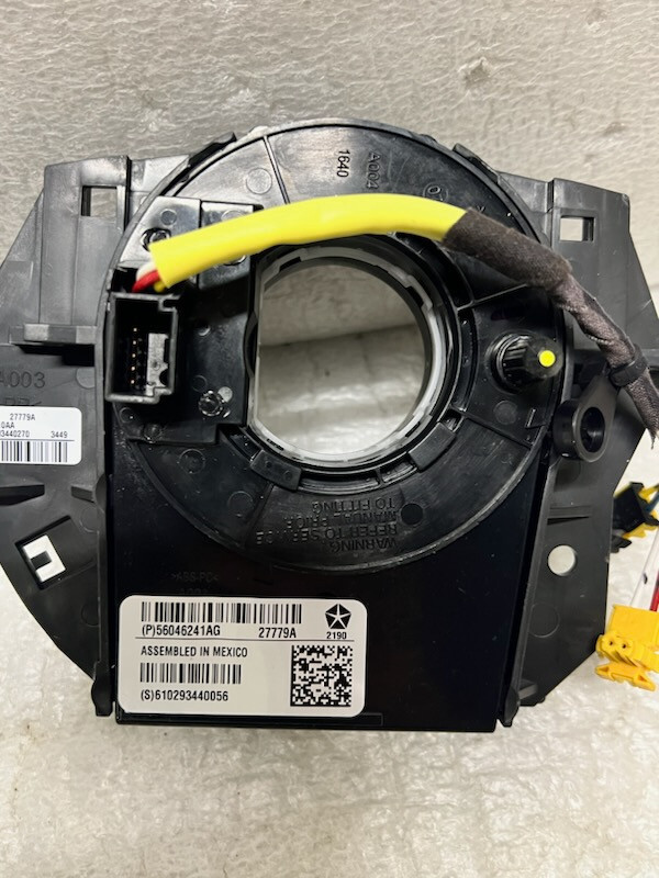 2011-2015 Chyrsler Dodge Steering Column Module / Clock Spring