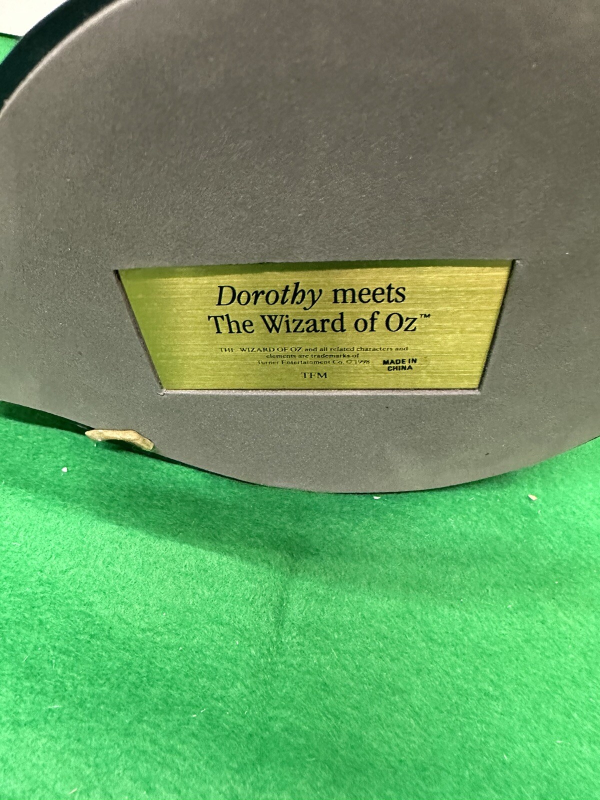 Dorothy Meets The Wizard Of Oz Figurine Snow Globe 1998 Franklin Mint
