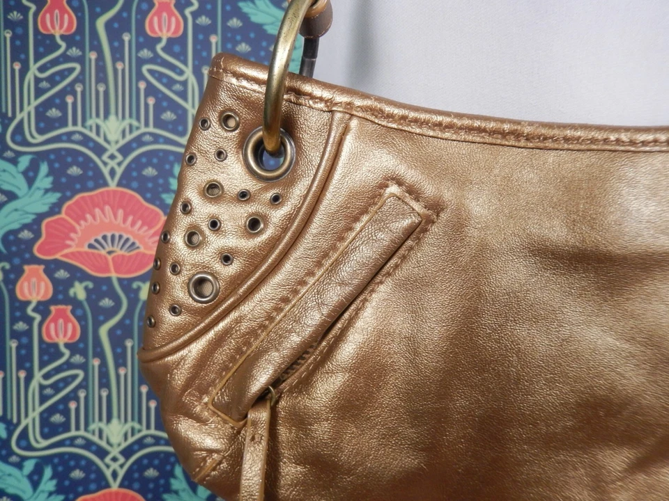 Mini bolso hobo baguette de cuero dorado vintage Y2K pequeño bolso de mano cartera con cremallera Foto 4 de 4