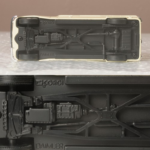 Corgi CC06301, Nine Double Nine, Daimler Ambulance, Birmingham, 1:50, Ltd Ed. - 第 4/24 張圖片