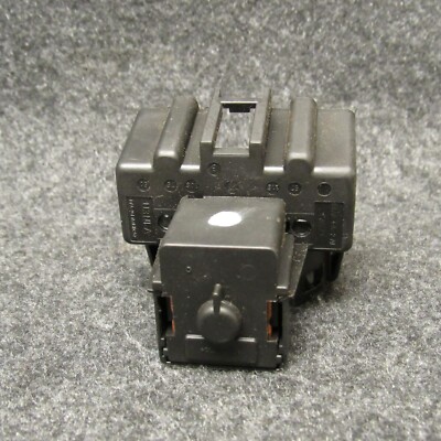 2004 Ford Focus Zx5 Engine Ignition Starter Switch 98ab-11572-af