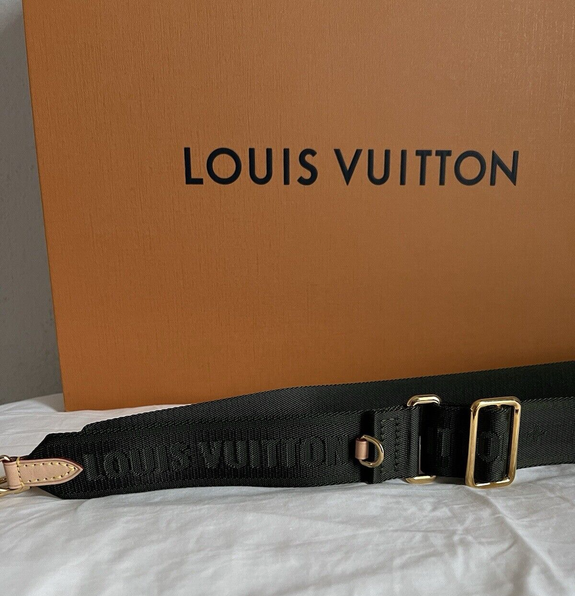 Louis Vuitton Multi Pochette Bandouliere Guitar Jacquard Louis Vuitton Multi Pochette Bandouliere Guitar Jacquard
