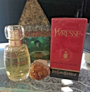 Yves Saint Laurent Perfume Yvresse 2025