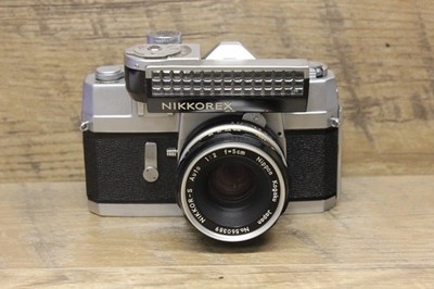 Nikon Nikkorex F camera Nikkor-S Auto 1:2 f=5cm Nikkorex selenium light meter