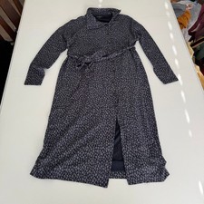 Ann Taylor. Petite Grey Leopard Midi Length Button Front Dress Belted Size 2P