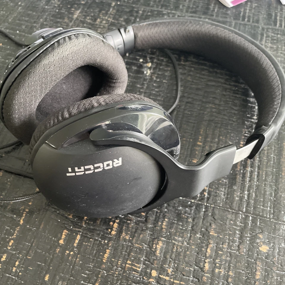 NEW ROCCAT NOZ ROC-14-520-AS Stereo Gaming Headset - Black - Image 2 of 4