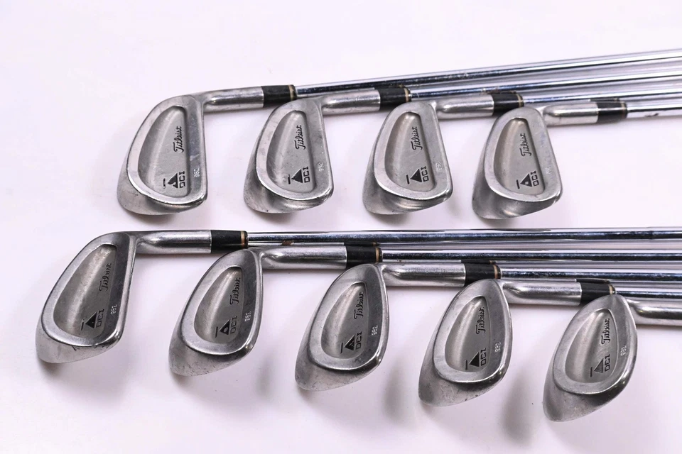 Titleist DCI 962 Irons / 3-PW+SW / Regular Flex Dynamic Gold R300 Shafts - Image 2 of 4