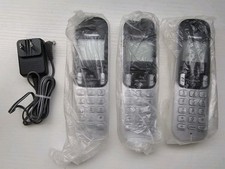 Panasonic KX-TG433SK Cordless Phone System Handsets 3 Base 3 Handsets Brand New