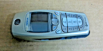 Nokia 3365 AT&T Wireless Vintage Cellular Phone Silver Classic Bar Cell Phone