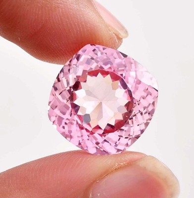 AAA+ Flawless Natural 13 x 13 MM Peach Padparadscha Loose Gemstone GIT certified