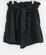 Shein Black Belted Shorts Size Medium