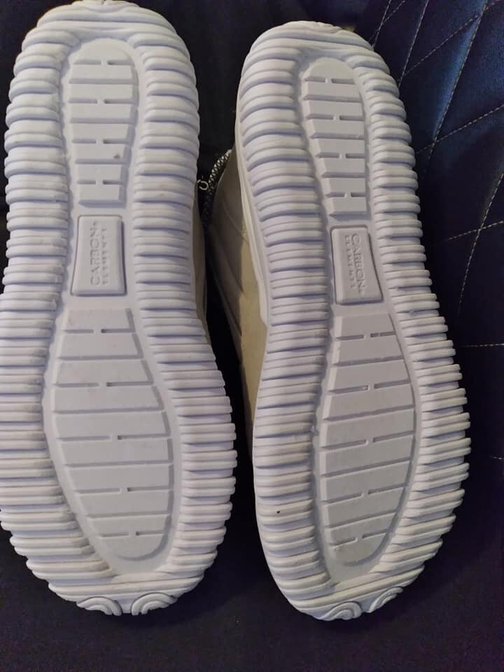 Carbon Elements Size 11 Men display picture 1
