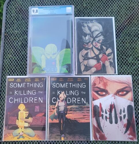 Something is Killing The Children #29 (Virgin Variant) CGC [9.8] & 4 Raw Books - Picture 1 of 14