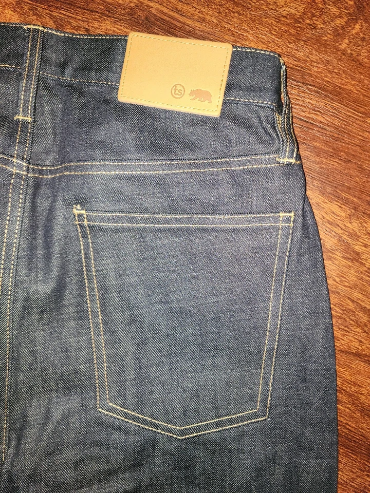 TAYLOR STITCH MEN'S ORGANIC COTTON SLIM JEAN IN RINSED ORGANIC SELVAGE DARK BLUE - Image 3 of 4