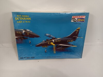 Hasegawa Blue Angels Skyhawk A4E/F TA-4J Model Kit 1/72